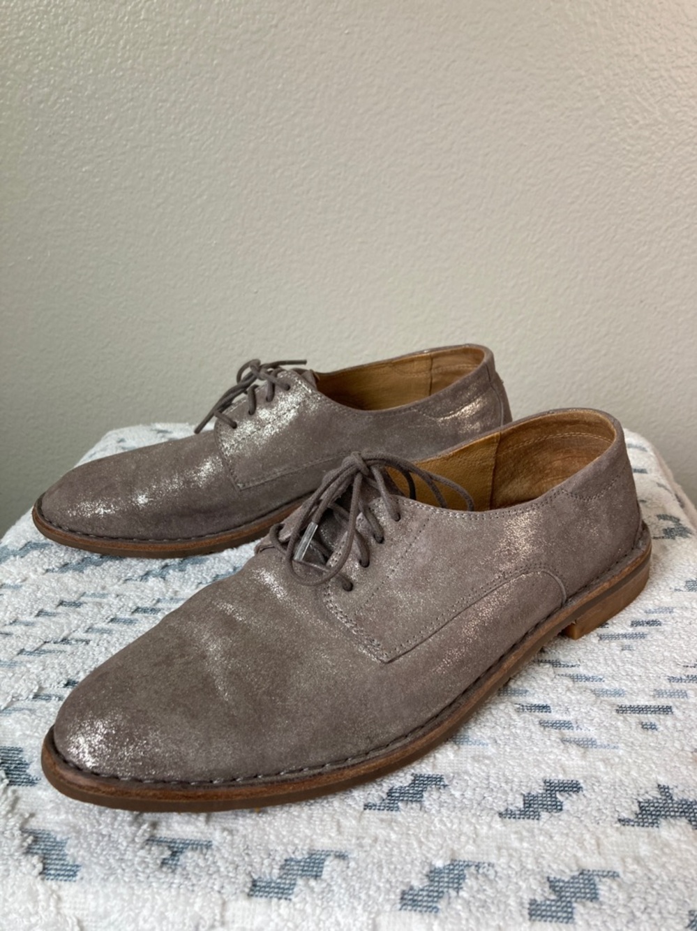 Trask Ana Metallic Suede Loafers Lace up Oxfords Derby Pewter Shimmery sz 9.5 M